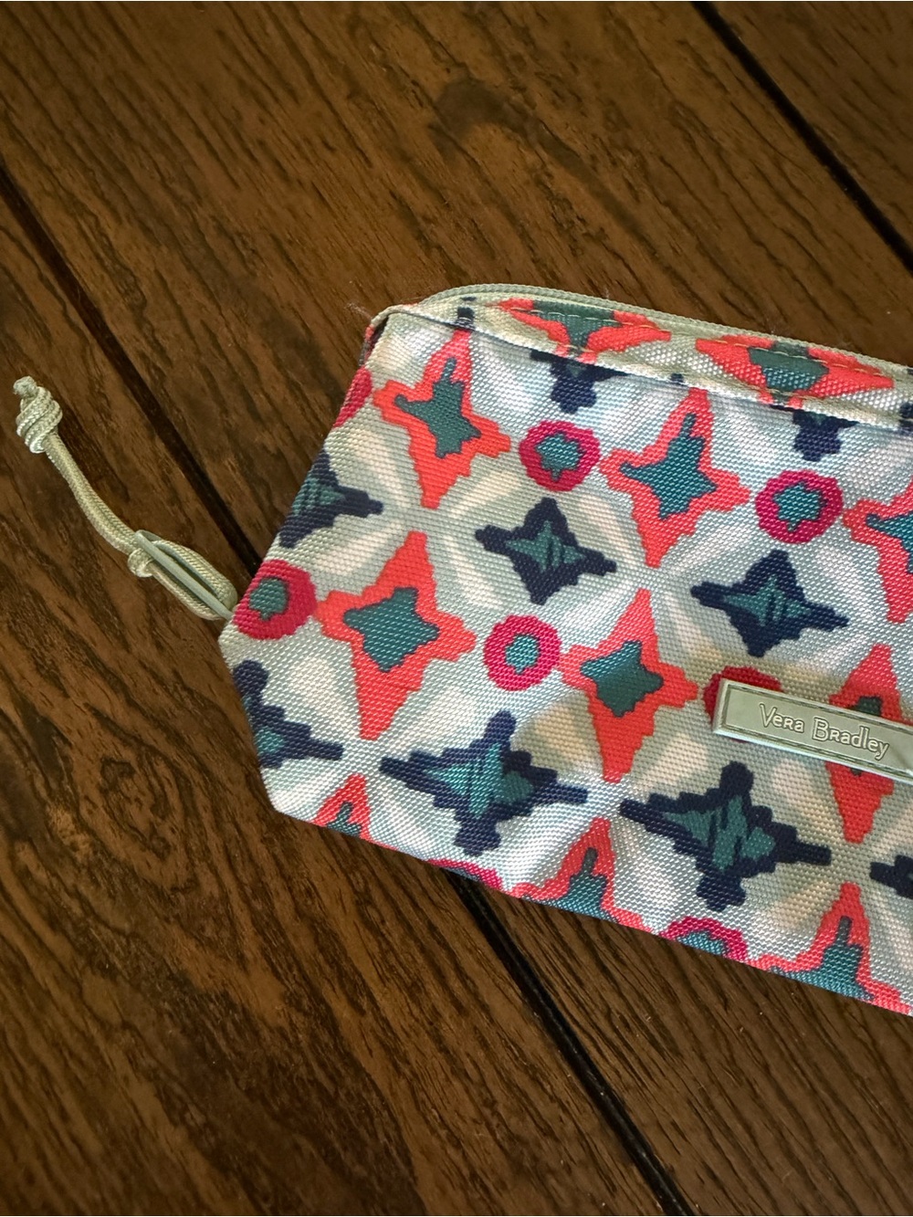 Vera Bradley Floral Makeup Bag Pouch Multicolor Zip Water GEO - Picture 3 of 11